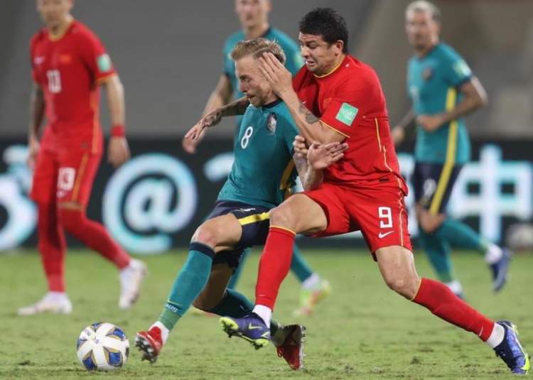 戴格诺特：科尔教练一直很照顾我，他总能因材施教发挥球队优势