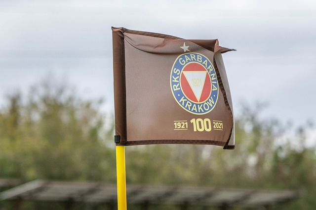 天空体育：莫拉塔左腿内收肌损伤，预计将伤停4至6周